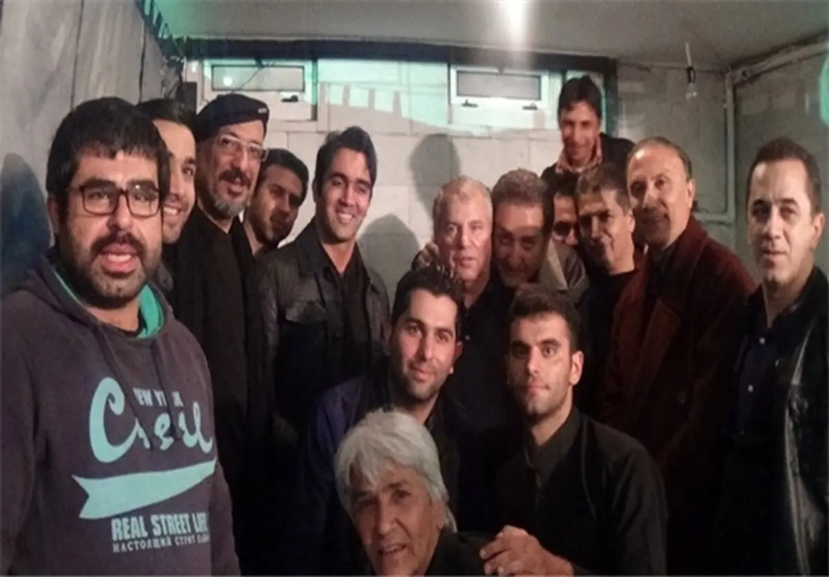 عکس یادگاذی در هیئت علی پروین