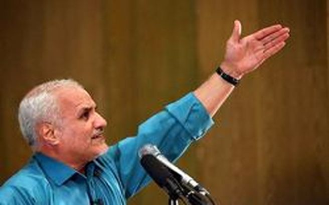 همه شاکیان حسن عباسی؛ کدام حرف او برایش گران تمام شد؟