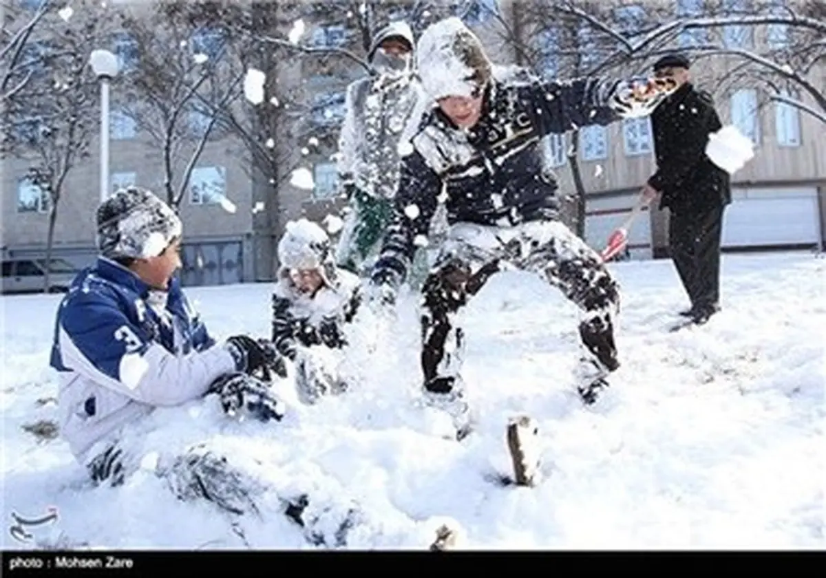 برف بازی در اردبیل / تصاویر