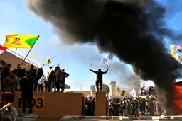 الجزیره:آیا ترامپ در عراق به دام می‌افتد؟ / در صورت ادامه غائله فعلی پیروزی نصیب ایران خواهد شد!