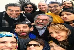 سلفی بازیگران سریال «دیوار به دیوار۲» با اداهاى جالب!/عکس