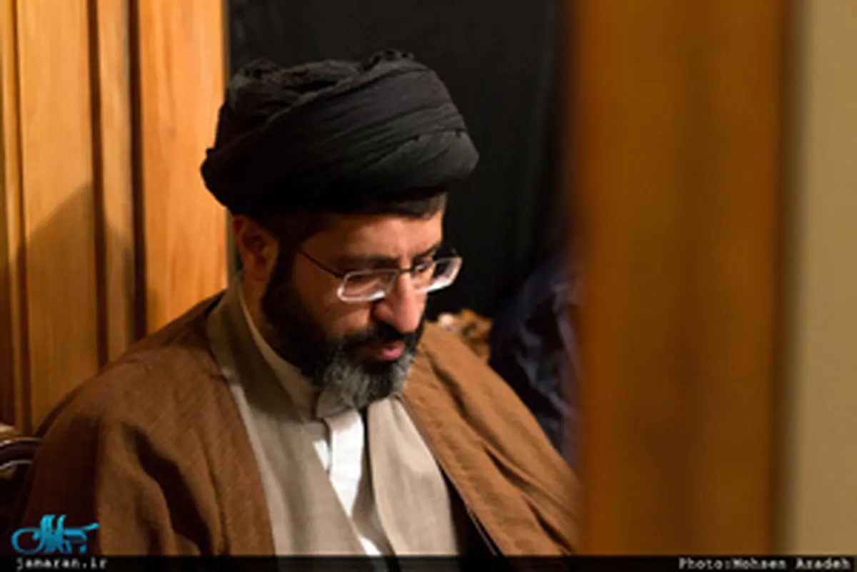 تصاویری از مراسم احیای شب بیست و یکم ماه مبارک رمضان در منزل صادق خرازی