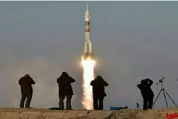 پرتاب موشک فضاپیمای روسیه به فضا/عکس