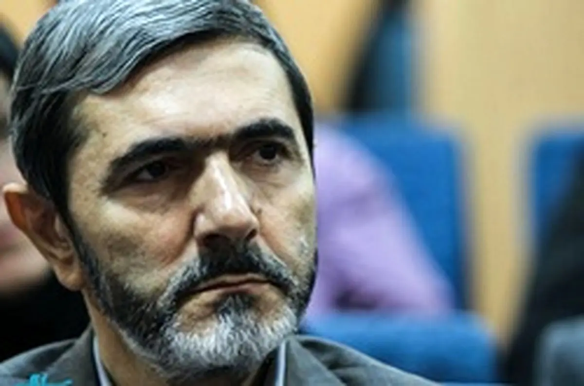 مرتضی مبلغ: رییس‌جمهور به کسانی که دنبال مسائل شخصی و گروهی هستند، تذکر دهد/ استعفا و کنار کشیدن عمدتا خیری برای جامعه ندارد