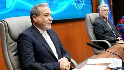عراقچی : بزرگترین ارتش ظاهری دنیا را شکست دادیم