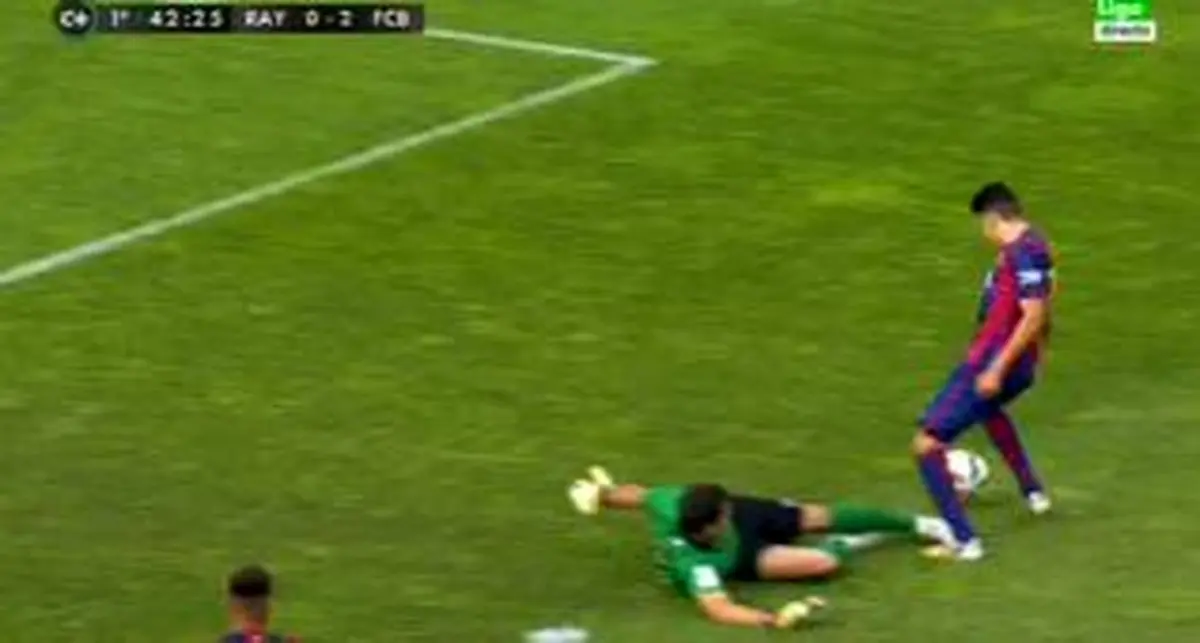 پنالتي مسلمي که براي بارساگرفته نشد(عکس)