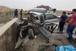 تصادف وحشتناک پژو ۴۰۵ و مرگ زن و مرد جوان در آزادراه تهران-قم/تصاویر