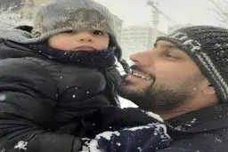 عکس زمستانی احسان خواجه‌امیری و پسرش/عکس