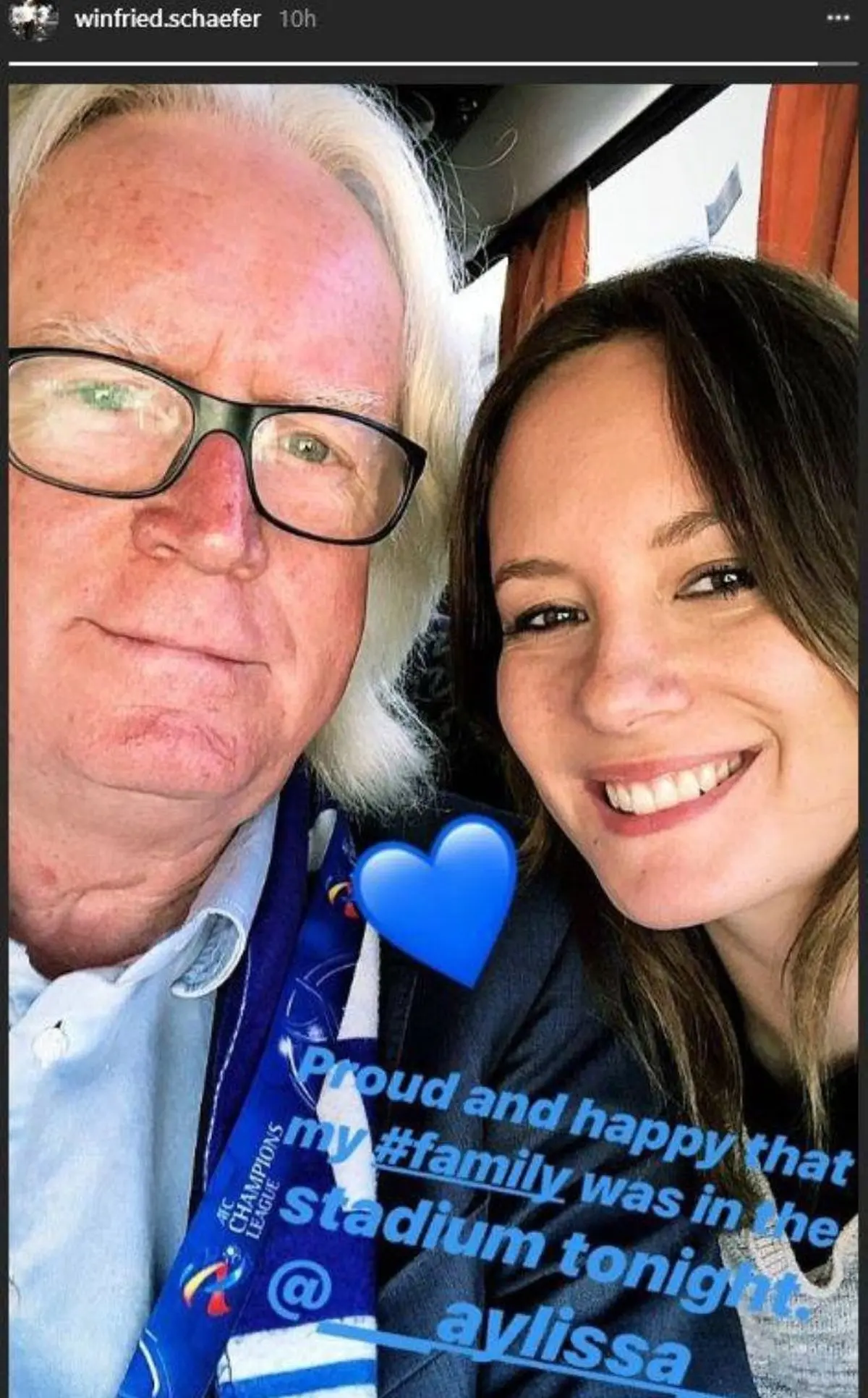 عکس سلفی شفر و دخترش پس از تساوی در امارات