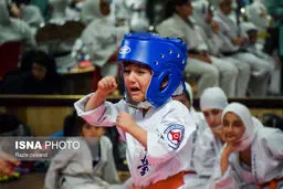 تصویری از گریه کودک کاراته‌باز