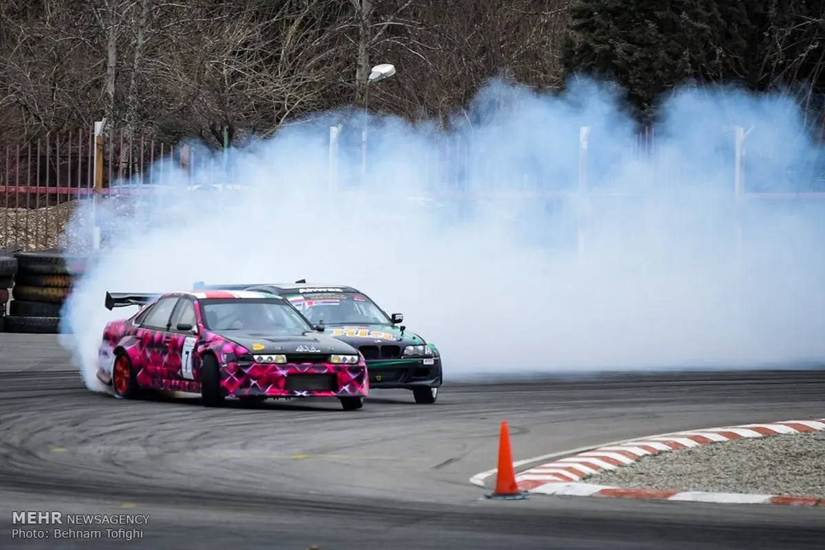 ویراژ دریفت‌بازان در پیست آزادی/تصاویر