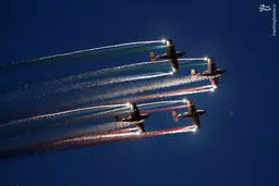 پروازهای نمایشی زیبا/ تصاویر