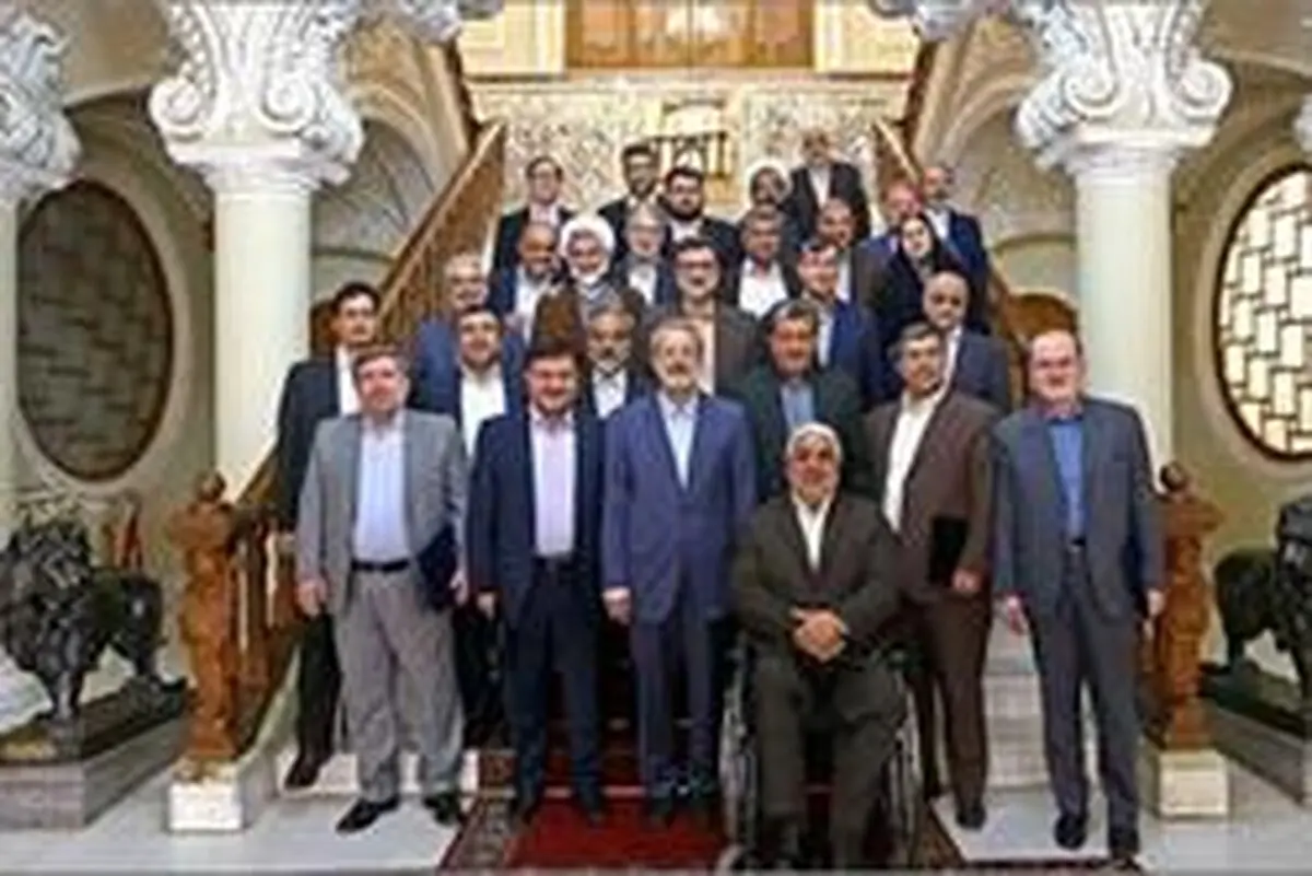 لاريجانی: وحدتی که به واسطه رفتار آمریکا علیه سپاه ایجاد شد باید حفظ شود