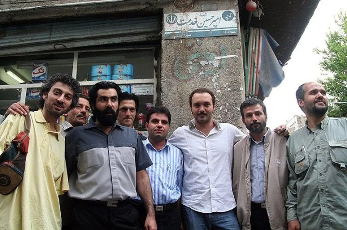 بازیگران‎اخراجی‌ها در کنار اخراجی‌ها/عکس