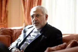 ظریف در گفت‌وگو با سی.بی.اس: آمریکا ایرانی‌هایی را زندانی کرده که بیمار هستند