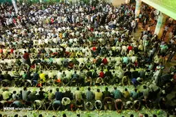 عکس/ افطار در حرم حضرت معصومه (س)