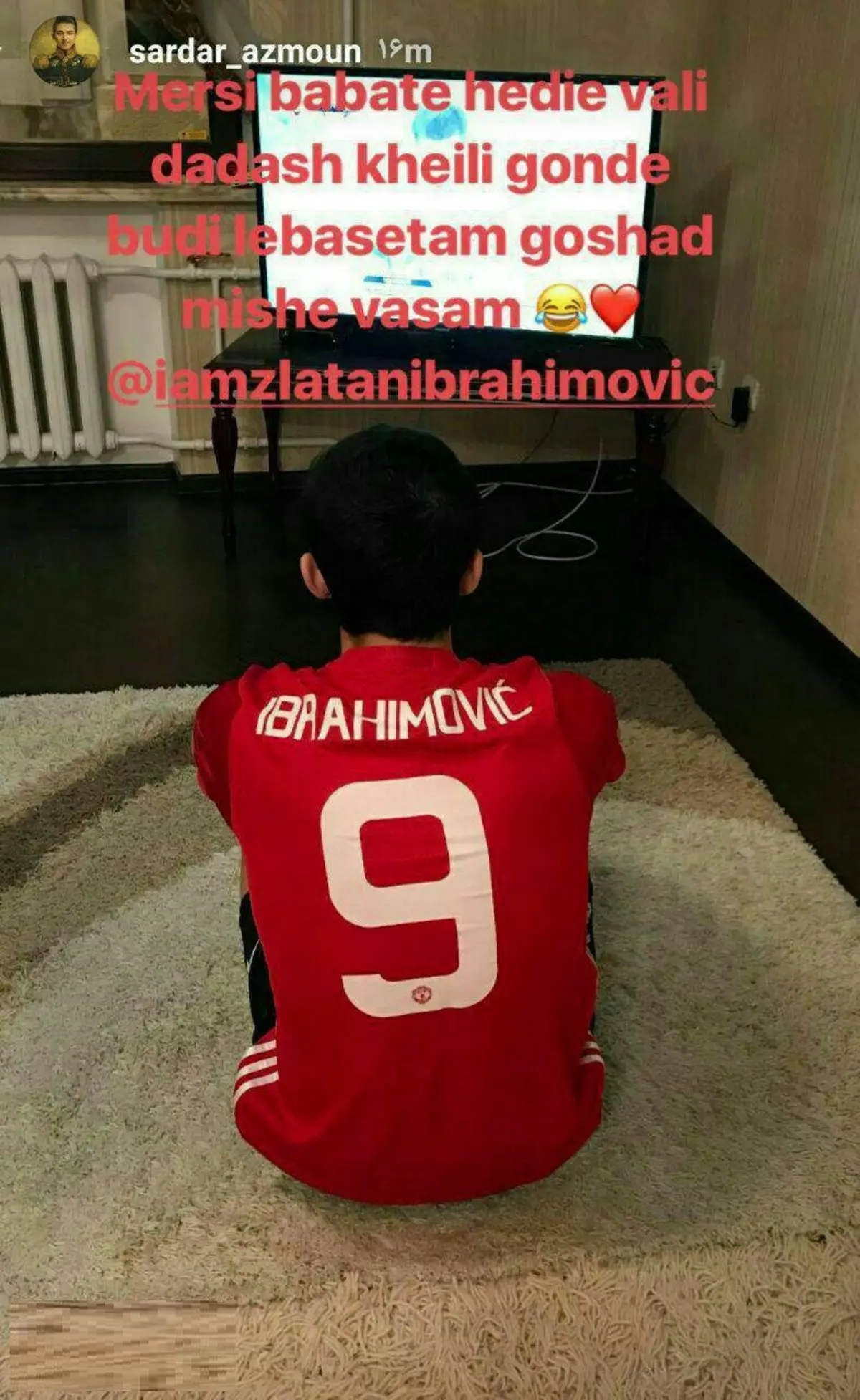 هدیه زلاتان به سردار آزمون و تشکر جالب سردار!/عکس