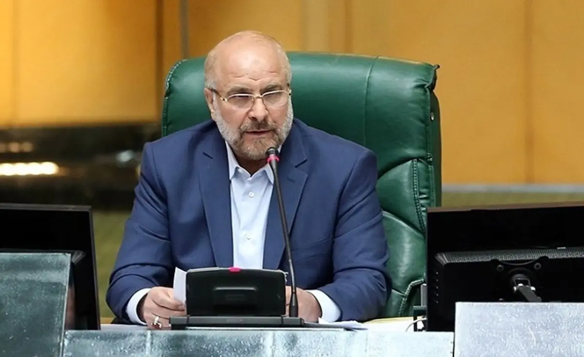 انتقاد روزنامه جمهوری اسلامی از رئیس مجلس: وظیفه قالیباف محکوم کردن هتاکی است، نه خرج کردن از رهبری