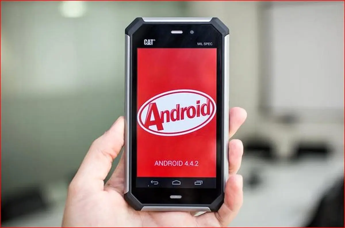 تولید اولین گوشی واقعا ضدضربه برای نظامیان+تصاویر