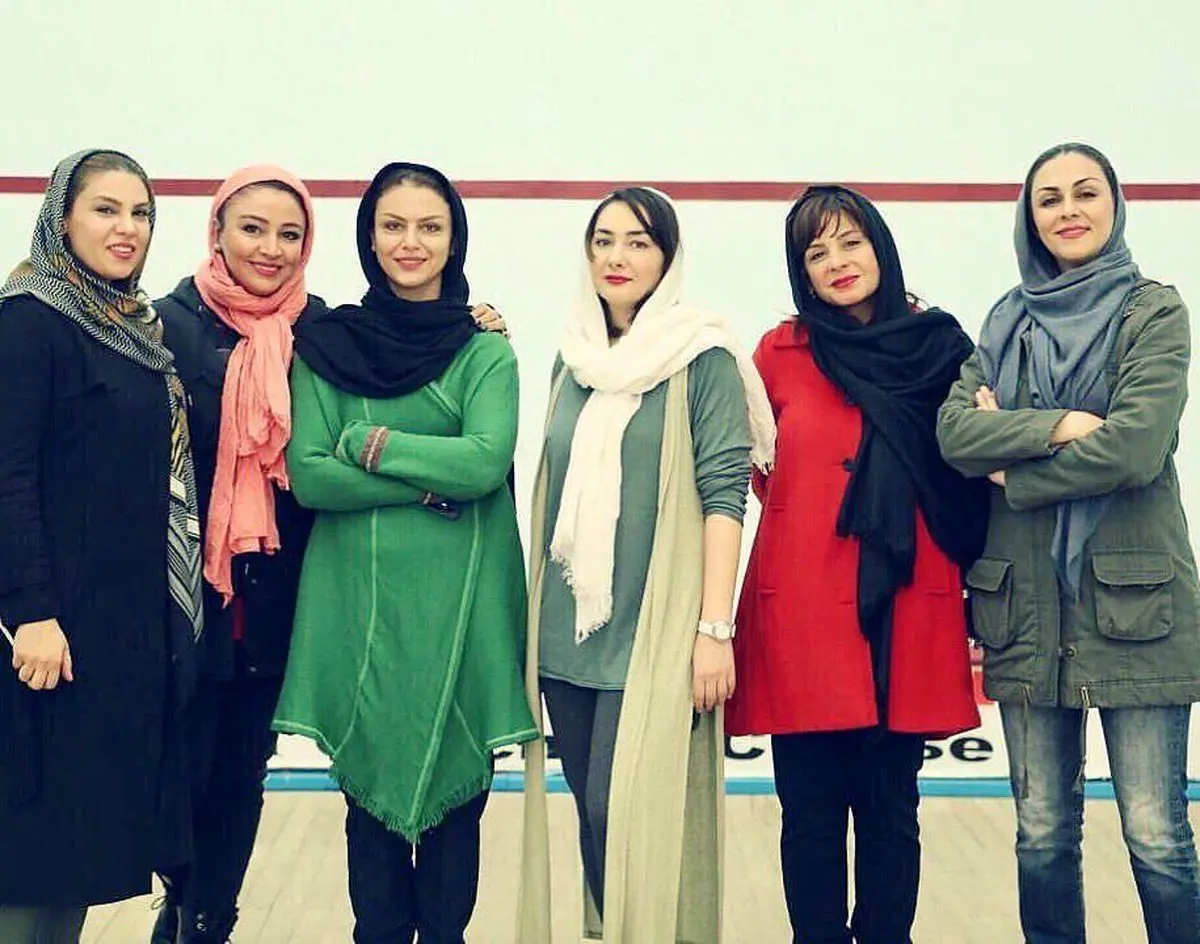 تيم اسكواش هنرمندان زن در يك قاب/عکس
