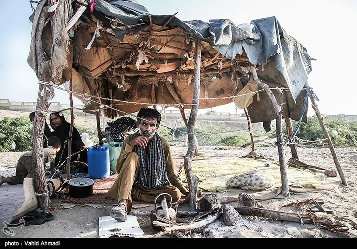 تصاویری اسفناک از زندگی چادر نشینان منطقه آزاد چابهار