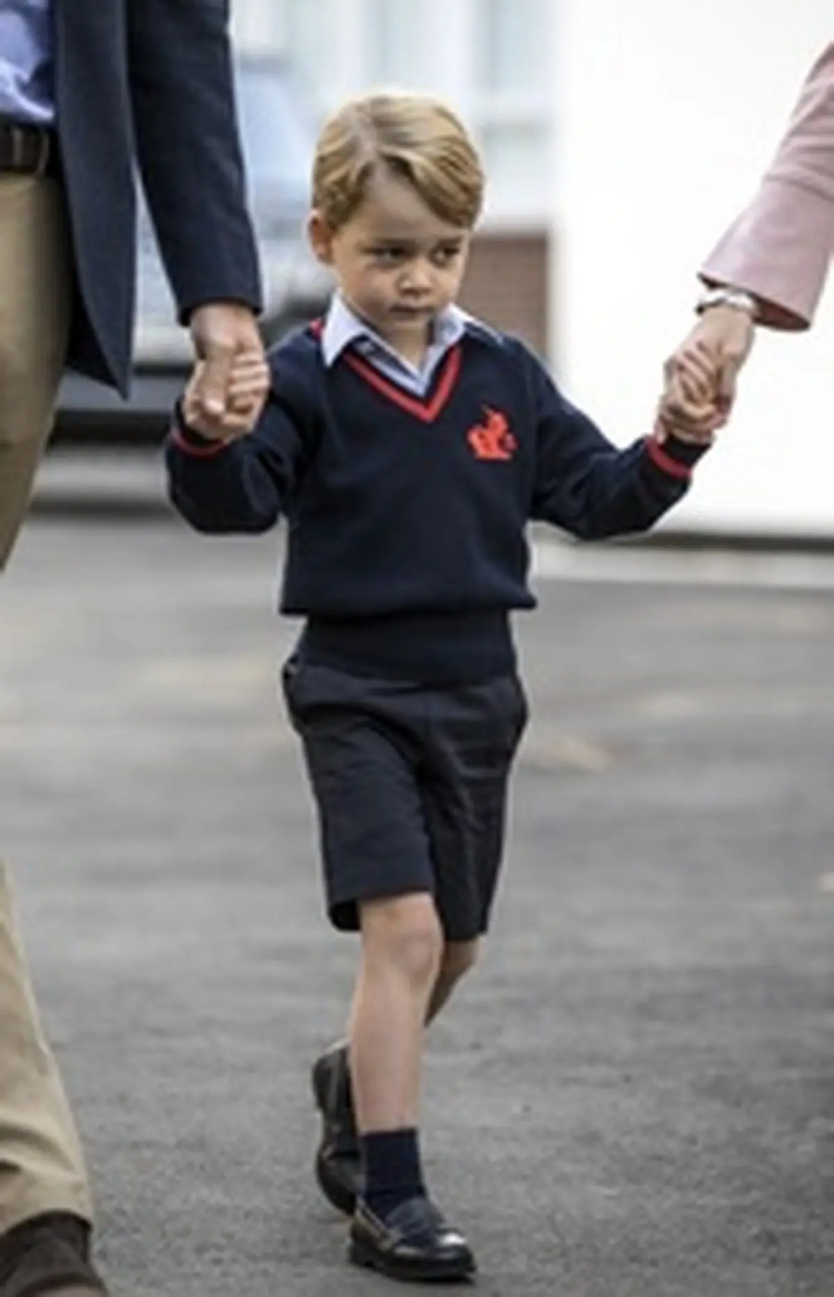 اولین روز مدرسه «معروف‌ترین بچه جهان»/ تصاویر