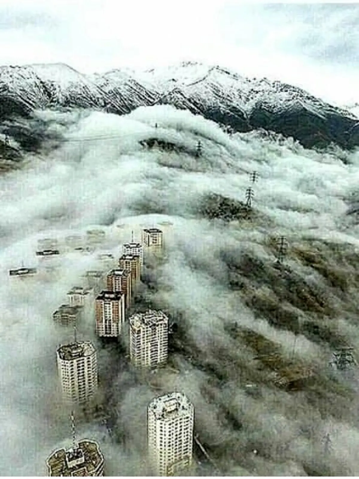 باورکنید اینجا تهران است/عکس