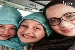 سلفی جالب عمه فهمیه در کنار سارا و نیکا/ عکس