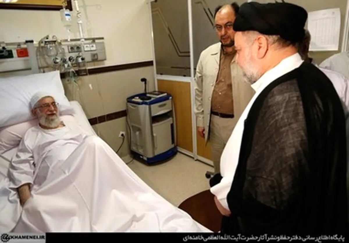 عیادت روز گذشته جمعی از مسئولان و کارگزاران نظام از رهبر انقلاب/ تصاویر