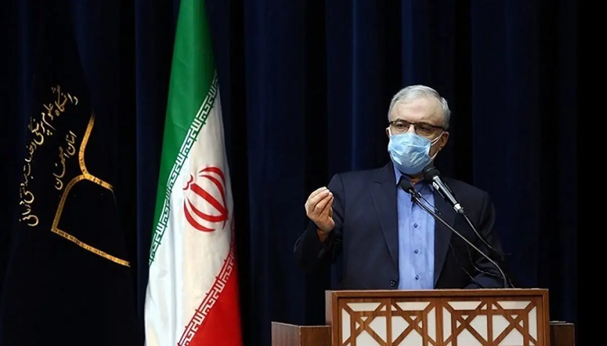 خشم وزیر بهداشت از سخنان زیباکلام / ننگ بر این سیاست‌زدگی!

