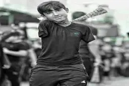 تصویری زیبا از عشق ورزی به امام حسین(ع)