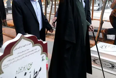 رهبر انقلاب