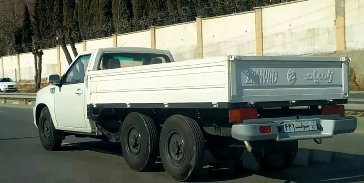 اولین تصاویر خودروی ۶ چرخ سایپا در خیابان‌های تهران