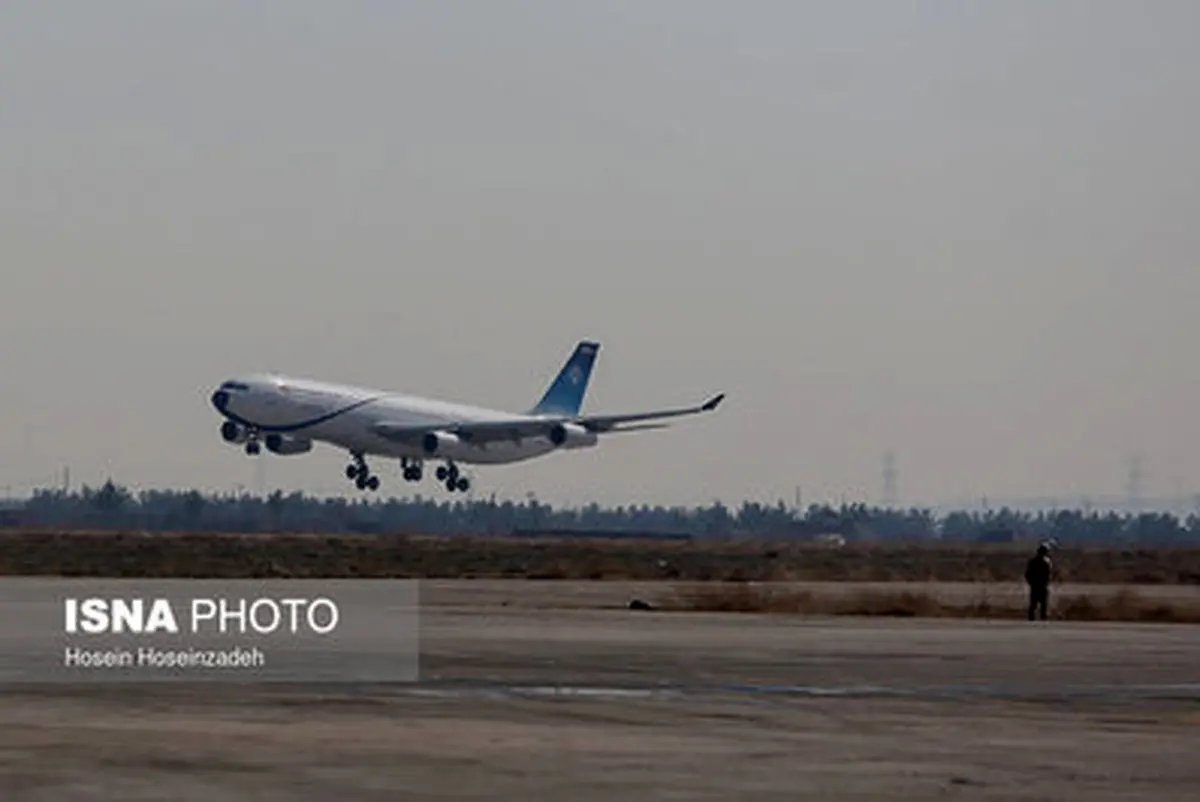 ورود حسن روحانی به مشهد/تصاویر