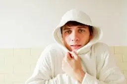 7 دلیل پزشکی شما همیشه سردتان هست