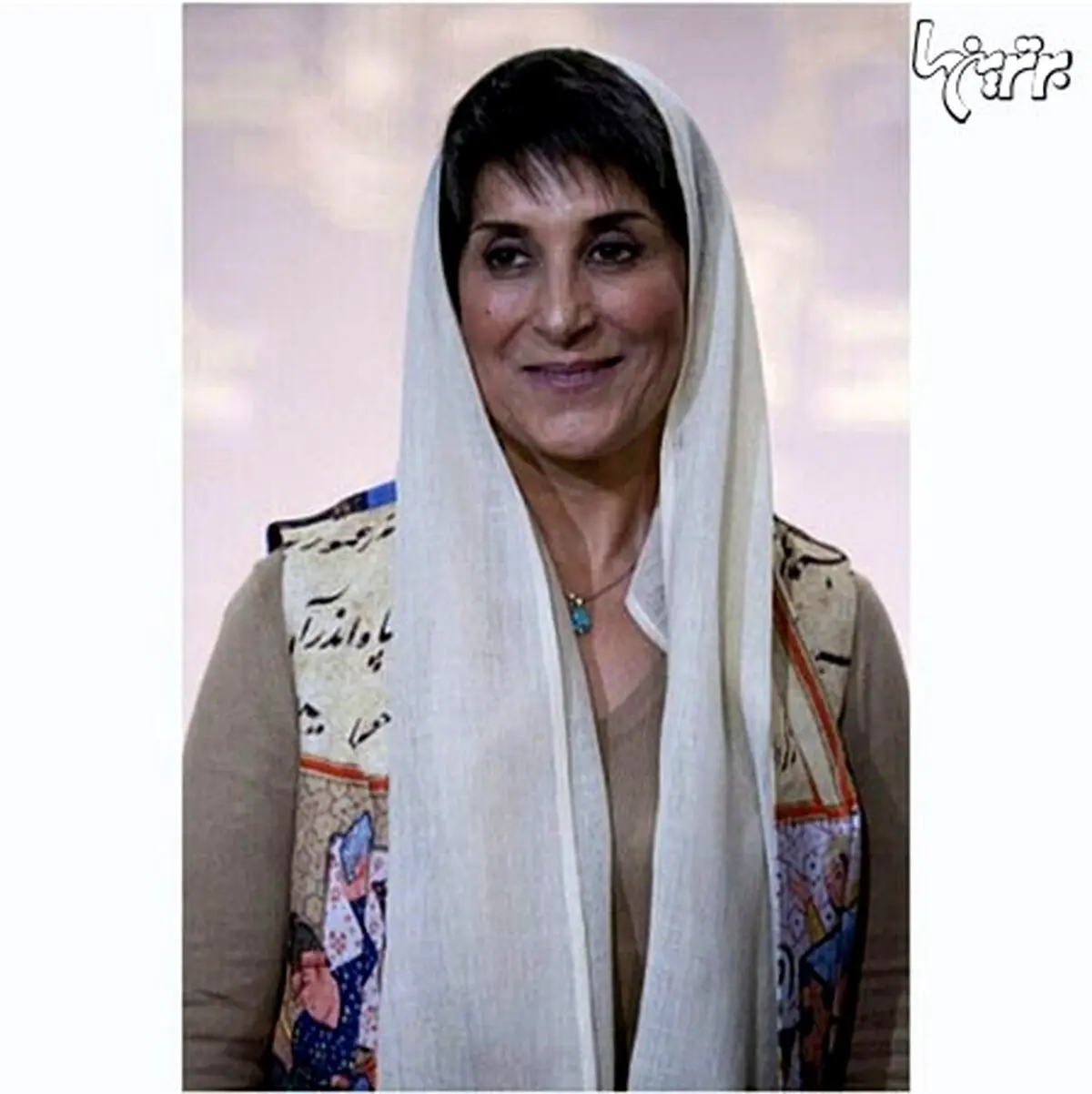 فاطمه معتمد آریا و ظاهر متفاوت اش در اختتامیه بخش بین المللی جشنواره فیلم فجر/عکس