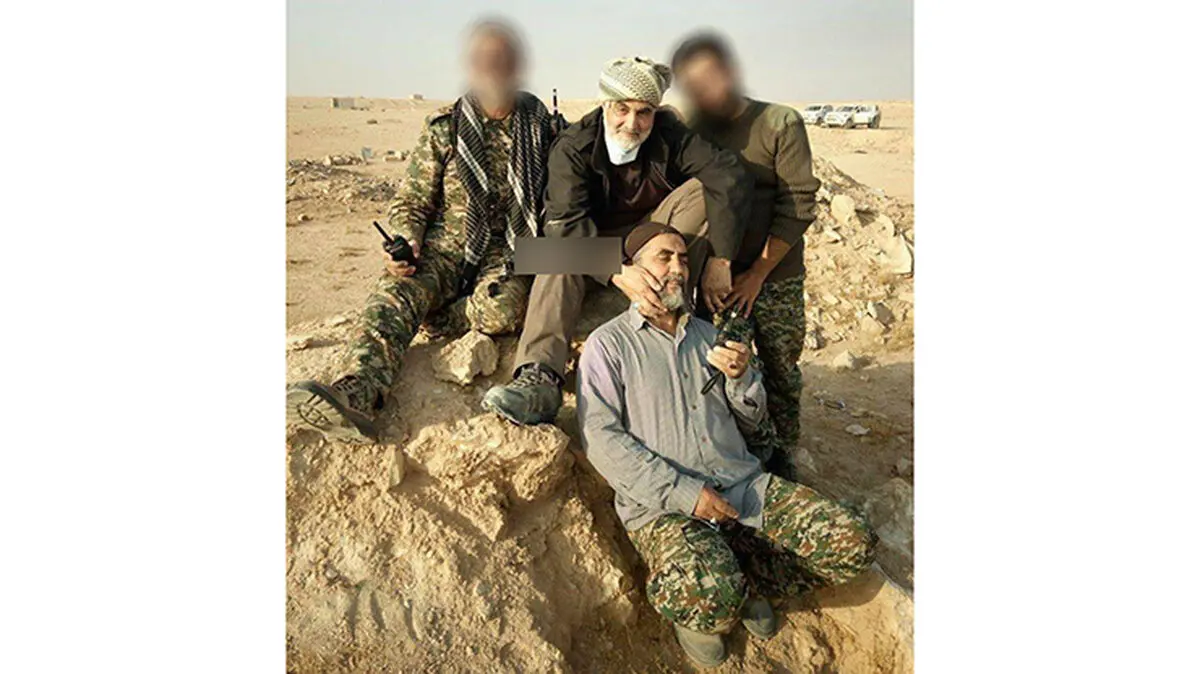 عکس دیده نشده از سردار شهید سلیمانی پس از فتح آخرین دژ داعش
