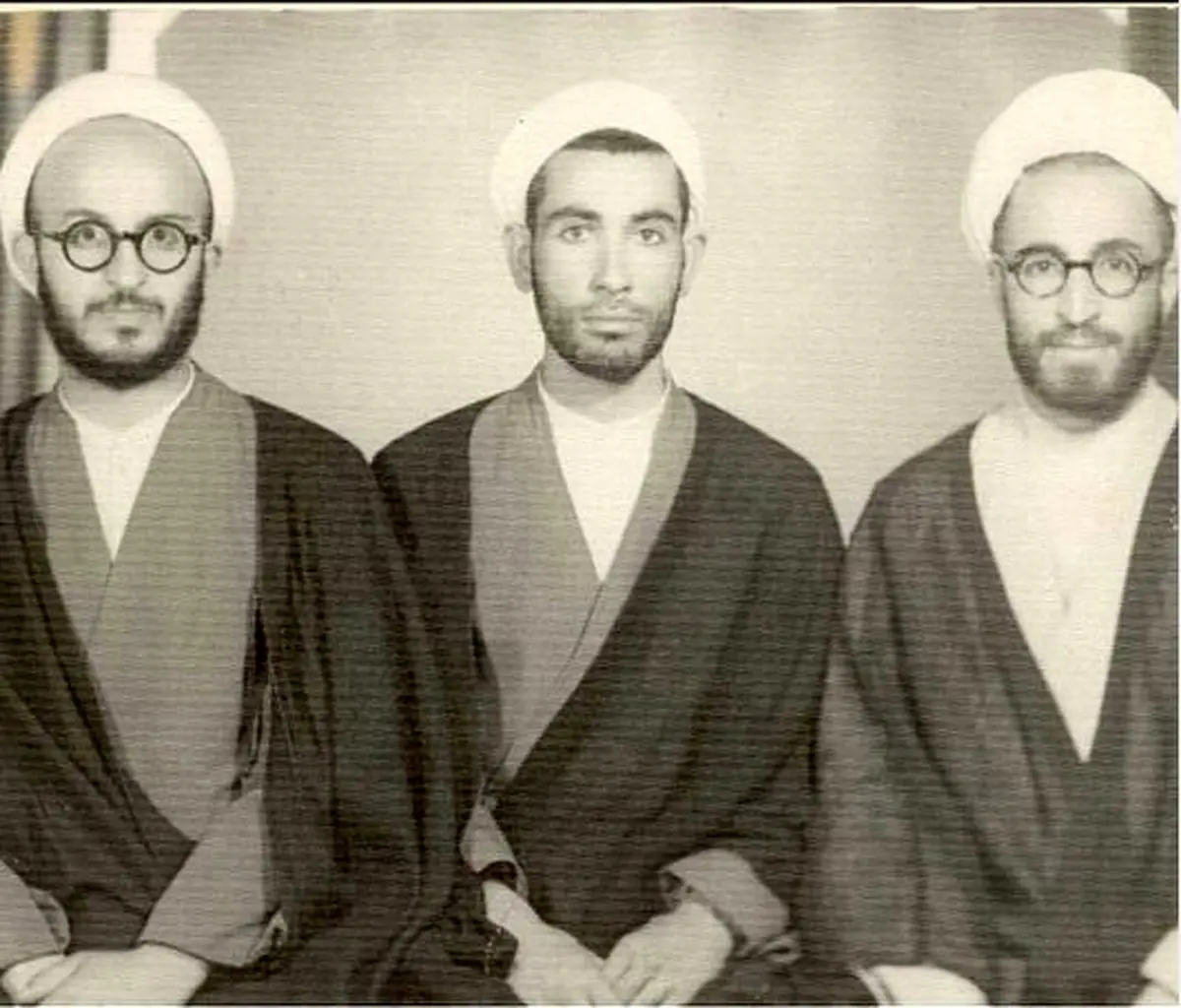 آیت الله مکارم و باهنر در جوانی/عکس
