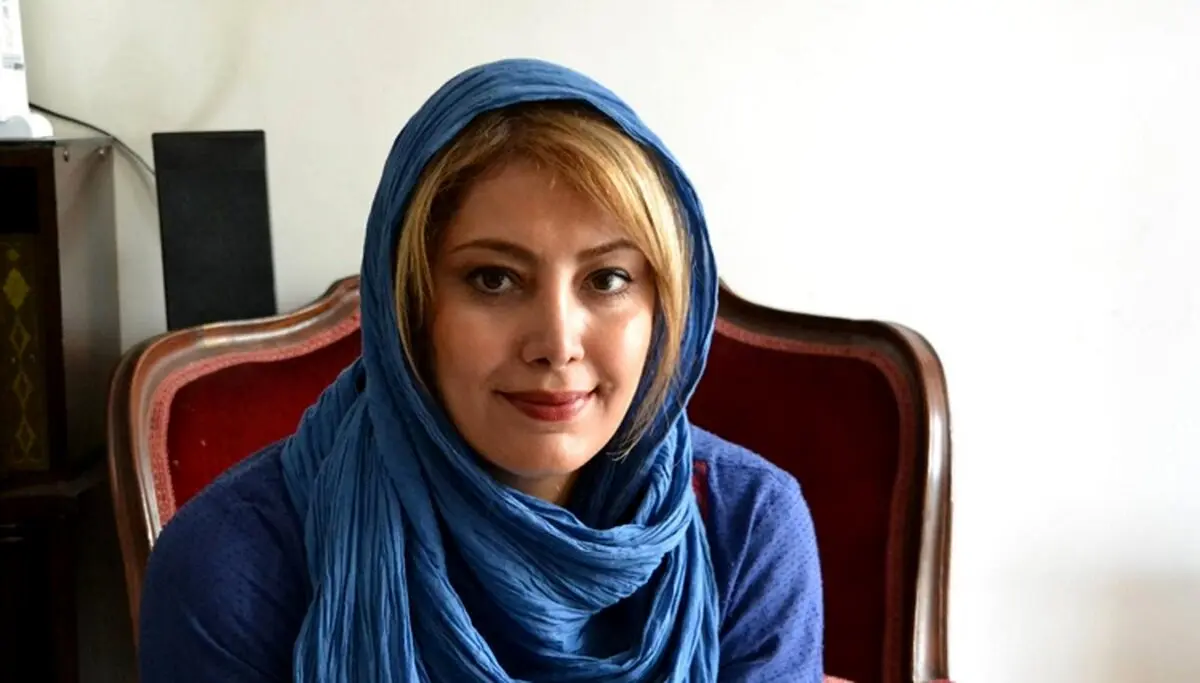 احساس غربت از نظر لادن طباطبایی