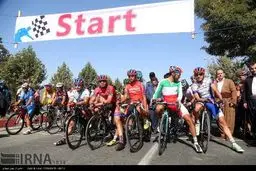 تصاویری از رقابت‌های‌ جایزه بزرگ دوچرخه سواری کشور