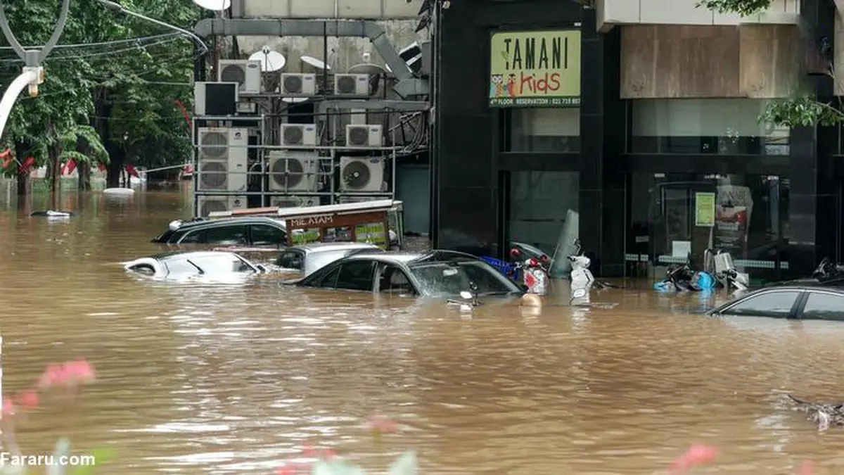 تصاویر باورنکردنی از خسارات ناشی از سیل در اندونزی