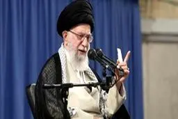 موضع قاطع رهبری در قبال عربستان: وظیفه دارند امنیت حجاج را تأمین کنند/می گویند حج را سیاسی نکنید؛ حج یک کار سیاسی است