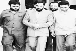 عکس قدیمی و دیده نشده از دکتر ولایتی