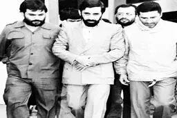عکس قدیمی و دیده نشده از دکتر ولایتی