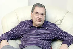 نامه حجاریان به نازی‌آبادی‌ها: محال است راست، چپ شود