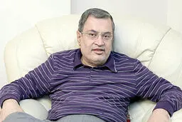 نامه حجاریان به نازی‌آبادی‌ها: محال است راست، چپ شود