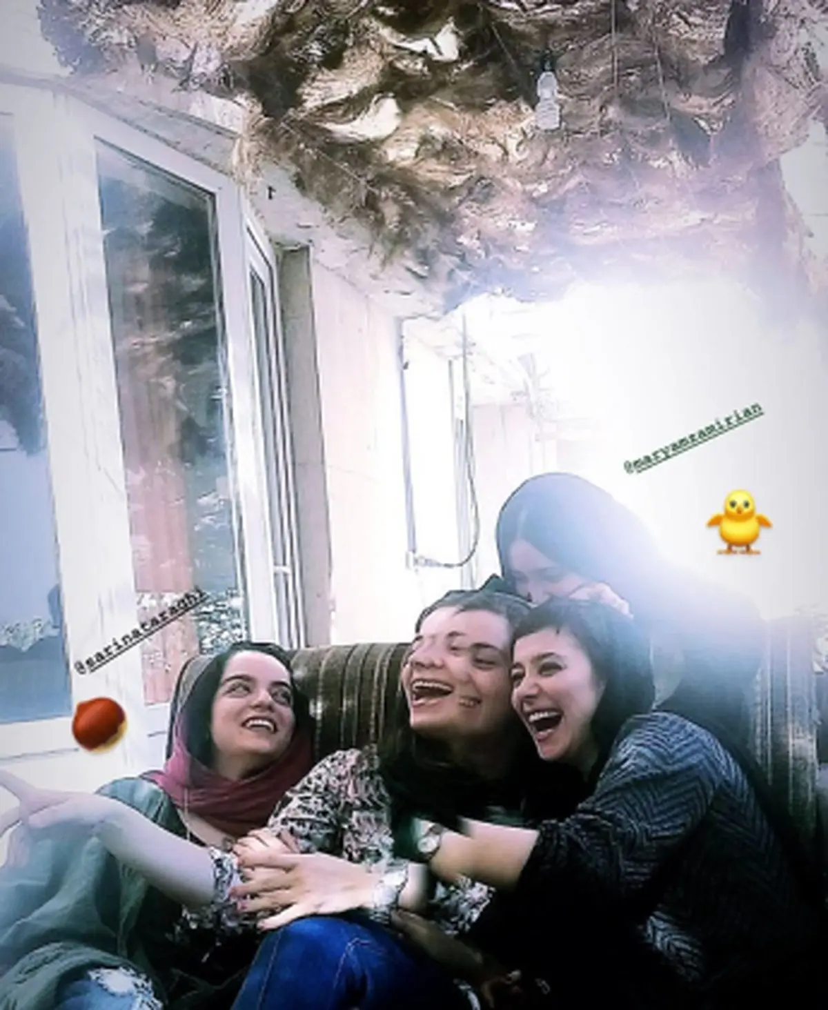 دورهمی دوستانه الناز حبیبی + عکس