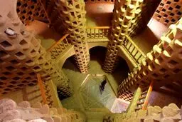 نمای فوق العاده برج کبوترخانه میبد یزد با بیش از ۴ هزار لانه کبوتر/ عکس