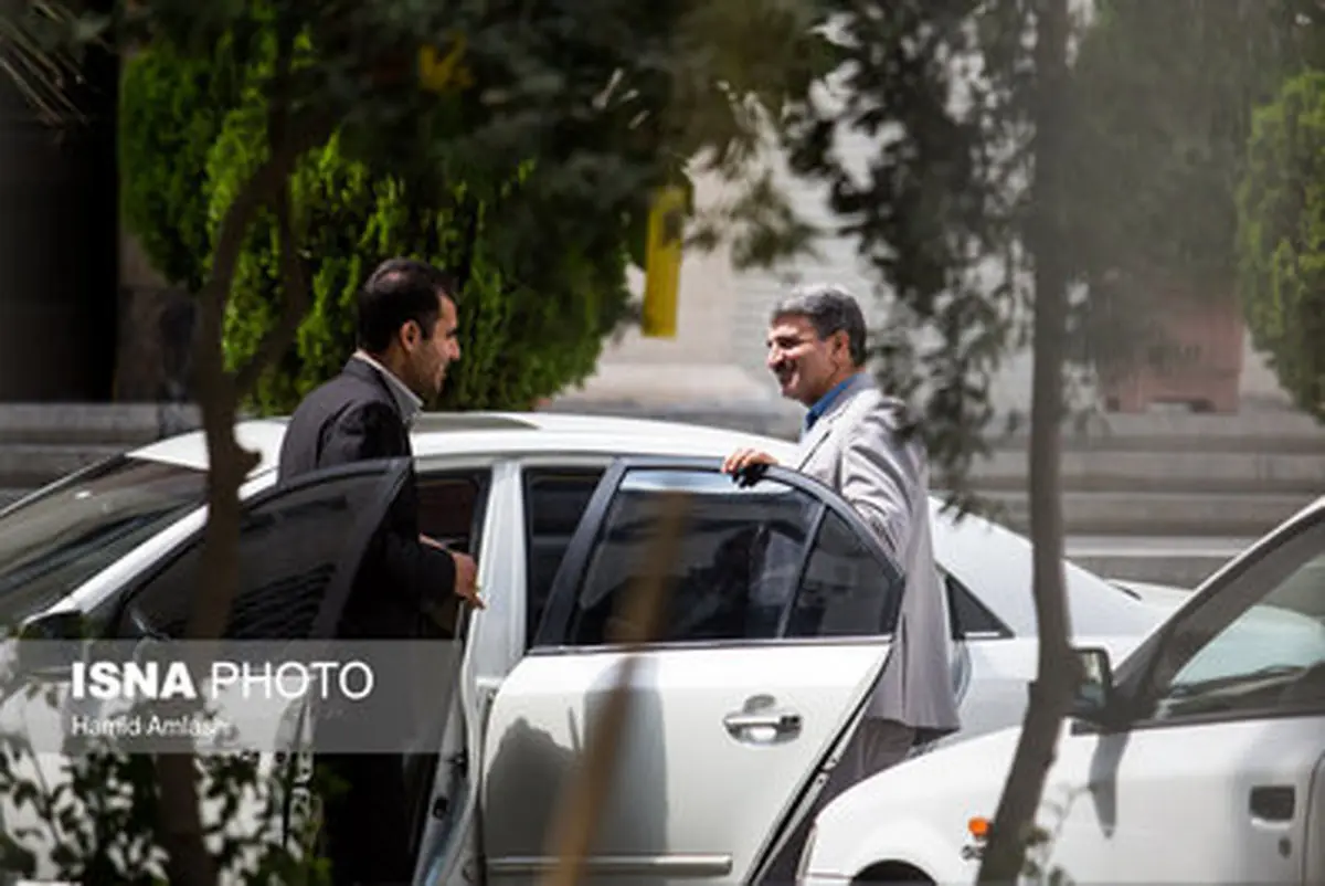 خودروی لوکسی که سعید مرتضوی را به دادگاه برد!/تصاویر