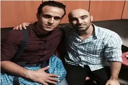 عکس یادگاری علی کریمی و محسن تنابنده